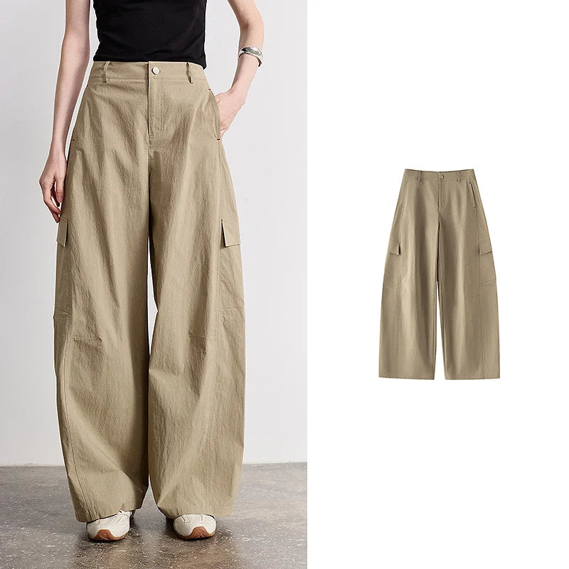 Cargo-Pocket Curved-Leg Pants