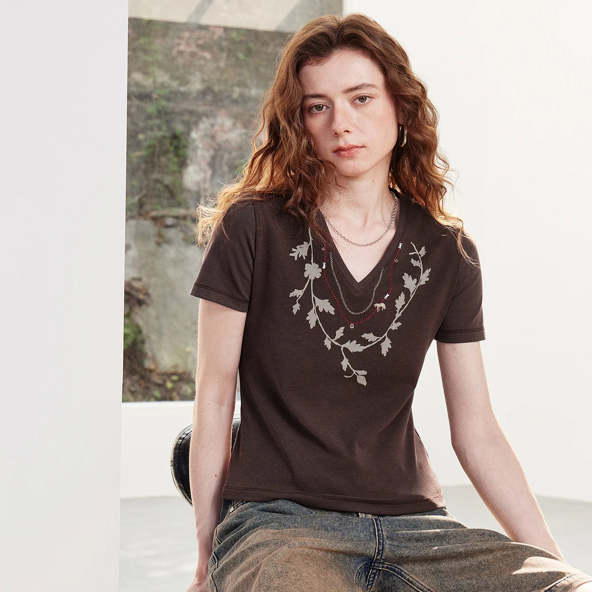 Floral V-Neck Short-Sleeve Tee