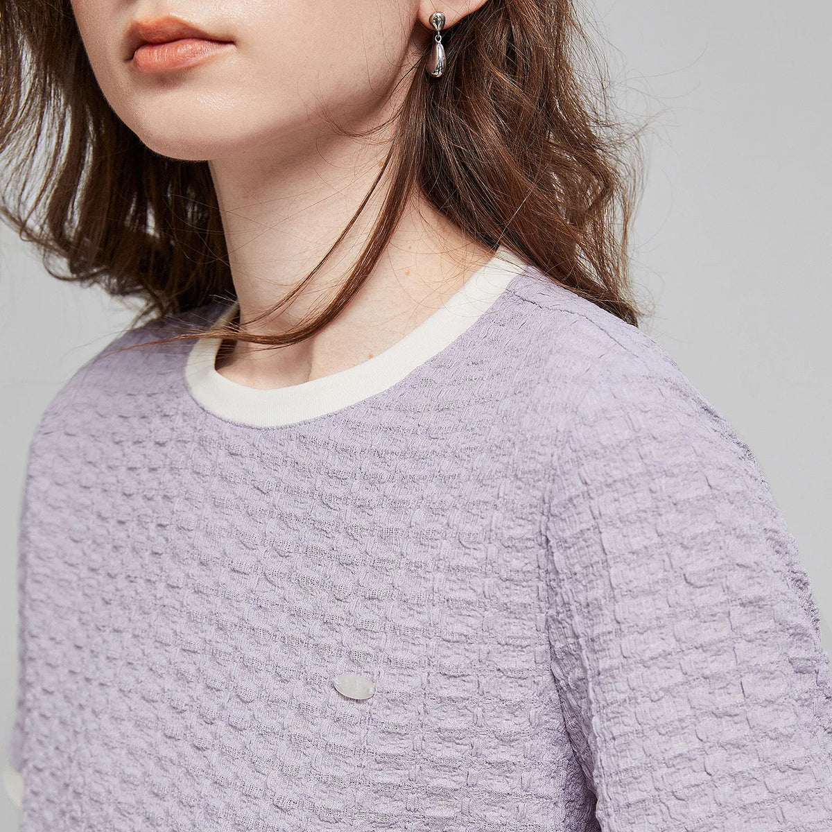 Textured Contrast-Trim Crewneck Tee